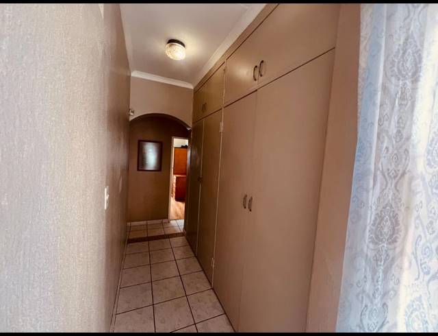 3 BEDROOM HOUSE FOR SALE IN NINAPARK